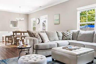 Image de Sandy Palm | Large Home with Fenced Backyard