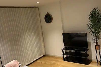 Image de Beautiful 2 bed Flat in Finchley Road, Camden