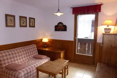 Image de 2ème étage, balcon, parking, télévision, casier à ski, 35m², Les Contamines-Montjoie