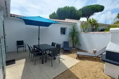 Image de Pivoine Belle maison Ă 500m de la Plage