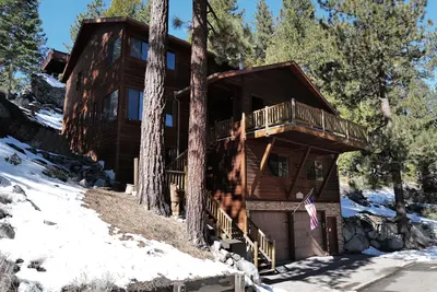 Image de Forest views/Quiet /Close to Lake Tahoe beaches and town max 10 people
