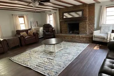 Image de Cozy Family Home with tons of room and enjoy wilderness.