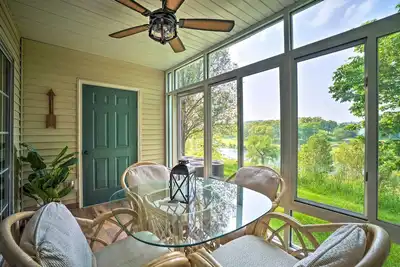 Image de Branson Condo ~ 6 Mi to Silver Dollar City!