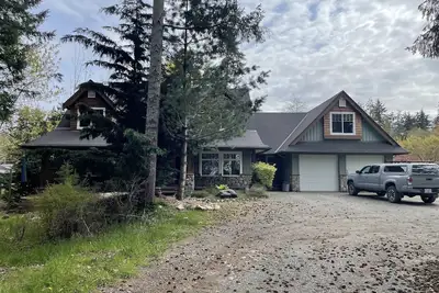 Image de Peaceful and quiet location, rural setting in town