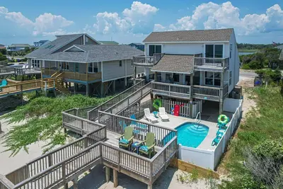 Image de Amazing 4 Br Oceanfront Home w Pool. Dog Friendly, Spectacular Views