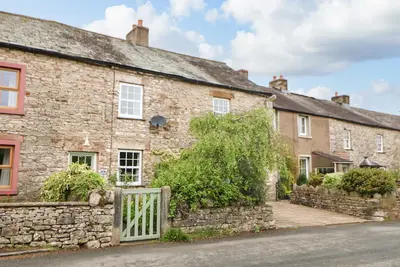 Otters Holt, pet friendly, with open fire in Appleby-In-Westmorland