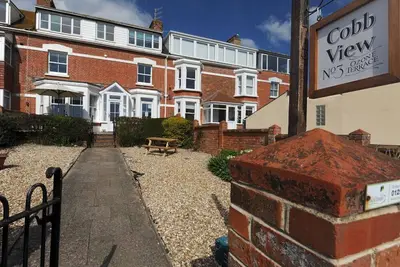 Image de 1 Cobb View, family friendly, character holiday cottage in Lyme Regis