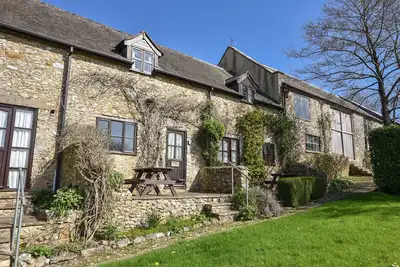 Image de Wisteria Cottage, pet friendly, character holiday cottage in Musbury