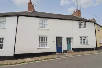 3 Dolphin Cottages, family friendly in Lyme Regis