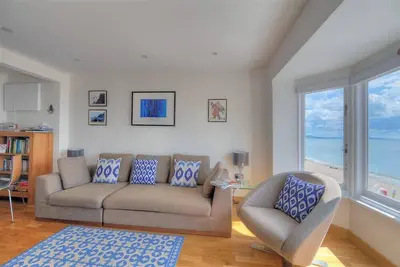 Image de Lobster, family friendly, luxury holiday cottage in Lyme Regis