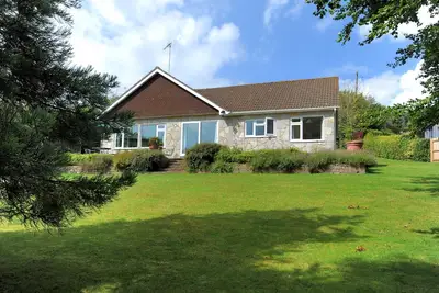 Image de Strathaven, family friendly, with a garden in Uplyme