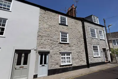Image de 24 Mill Green, family friendly, country holiday cottage in Lyme Regis