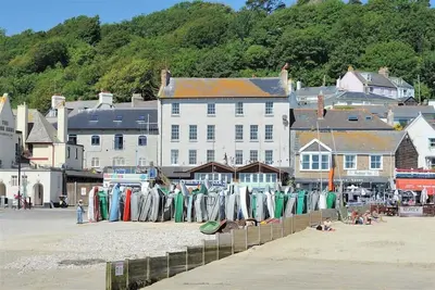 Image de 1 Cobb House, pet friendly, country holiday cottage in Lyme Regis