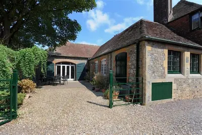 Image de The Forge, pet friendly, luxury holiday cottage in Lyme Regis