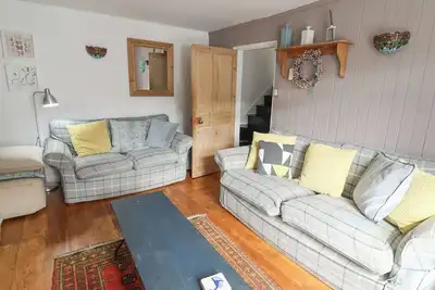 Image de Coombe Street Cottage, pet friendly, with open fire in Lyme Regis