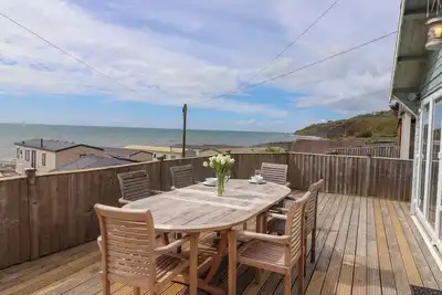 Ammonite, pet friendly, country holiday cottage in Lyme Regis