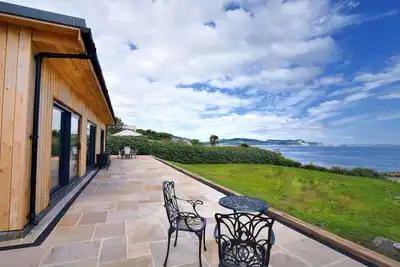 Harbour Heights Cottage, family friendly, with a garden in Lyme Regis