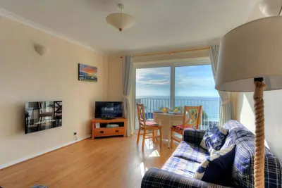 6 Bay View Court, family friendly in Lyme Regis