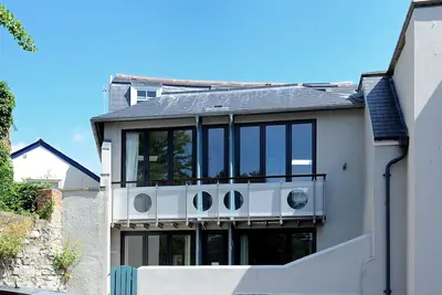 No. 2, 26 Broad Street, family friendly in Lyme Regis