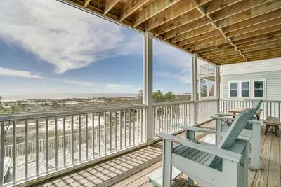 Image de Fall Availability! Gulf Front! Dog-Friendly! Private Pool! Boardwalk to Beach!