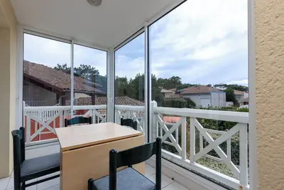Image de Appartement 'T2 Ă 200m de la plage' avec terrasse