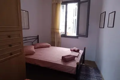 Image de Comfortable and Spacious Stone Traditional Apt in the Center of the Old Town