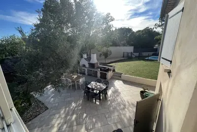 Image de Maison avec piscine dans magnifique village classé