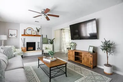 Image de Heart of Rush 5\/2. 5 Remodeled Near Tech\/Greek Cir