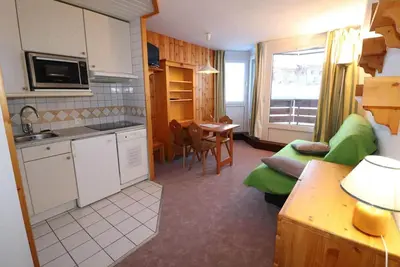 Image de 100m du centre station, Rez-de-chaussée, balcon, télévision, 27m², Tignes