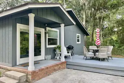 Image de 💎The Blue Jewel💎- minutes to beach and minutes to downtown & Amelia River