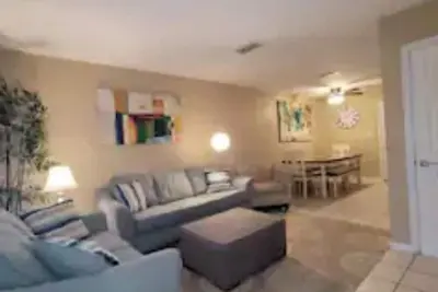 Image de Pet friendly 10 min to Pensacola Beach