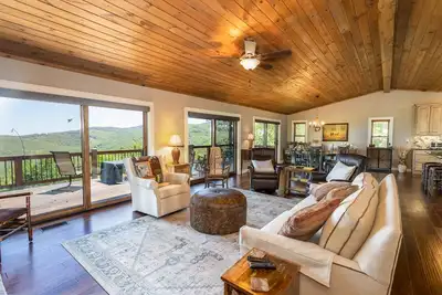 Image de Modern Cabin With Incredible Views