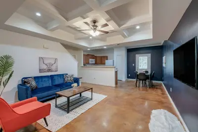 Image de Sp3  Newly Reno Home 20% Off! Mins to Medical Center