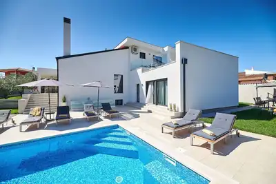 Image de Villa Silver Sky with Pool