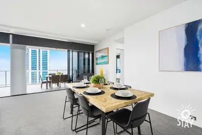 Image de Circle on Cavill - 4 Bedroom Sub Penthouse
