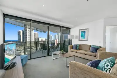 Image de Circle on Cavill - 3 Bedroom Ocean Airbnb