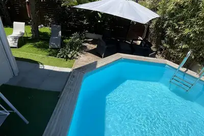 Image de Magnifique bas de villa 100m2 plain pied avec piscine privée et parking