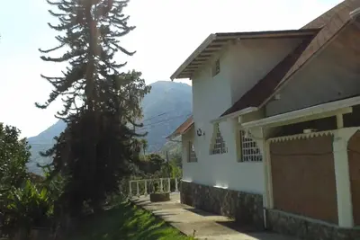 Image de Hermoso Chalet en pedregosa Alta