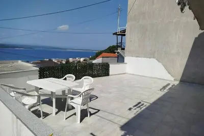 Image de Appartement de deux chambres avec la terrasse et la vue sur le mer Crikvenica (A-19683-a)