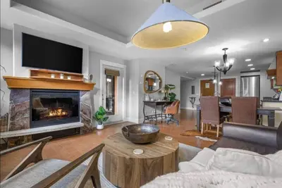 Image de The Rundle Rock Retreat - Luxurious~Mountain Views