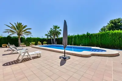 Image de Villa à louer à Calpe Azorin pour 6 pax, avec piscine privée.