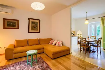 Image de Jolie maison de vacances Ă Kraljevica avec jardin