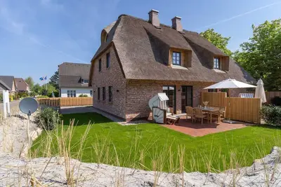 Image de Strandhus 1 - beautiful, high-quality thatched house with great facilities!