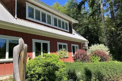 Image de 3 bedroom suite on the Juan de Fuca straight.