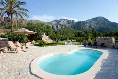 Image de Peaceful modern Villa with great views and great location