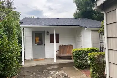 Image de Cottage-Sdb privée avec douche-Patio-Cottage C