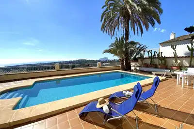 Bellamar- Villa avec merveilleuse vue sur la mer à Moraira