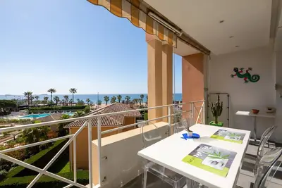 Image de Port Frejus T3 70m2 double garage Vue Mer Accès direct plage Piscine Un séjour de rêve pour 4 privilégiés