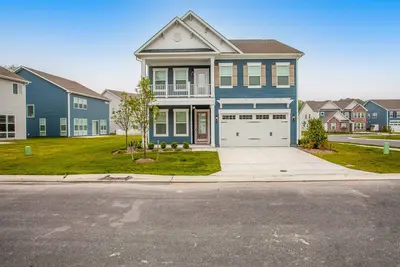 Image de Ocean View Beach Club stylish home with outdoor pool, fast WiFi, & wet bar