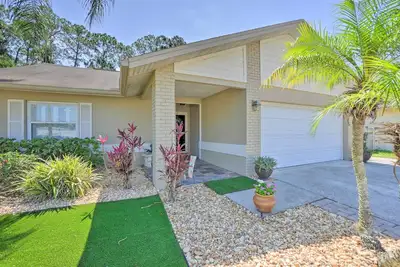 Image de Tampa Home w/ Private Backyard ~ 15 Mi to Downtown